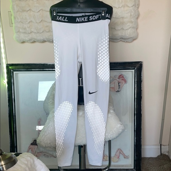 Nike White Athletic Leggings white black and silver reflectors - Picture 1 of 7